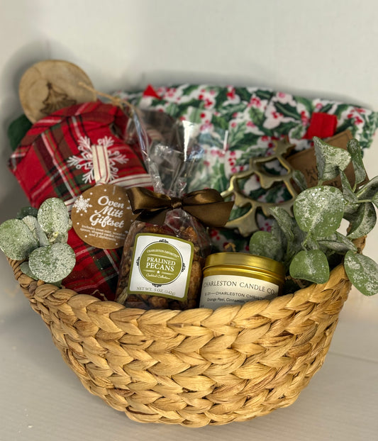 Holiday Cheer Christmas Basket